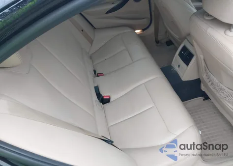 2016 BMW 340I z USA, uszkodzony, nr VIN WBA8B3G57GNT62983